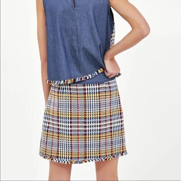 ZARA BASIC CONTRASTING TWEED MINI SKIRT WOMENS SIZE XS - Picture 2 of 9